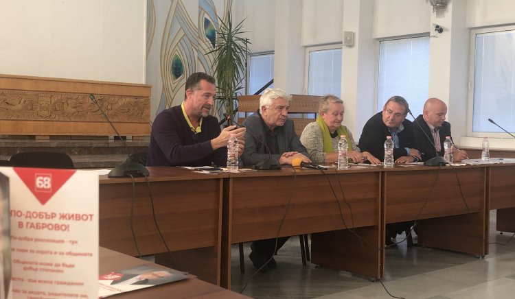 Ивелин Николов: В Габрово не останаха обществени медии. Tова, което стига до хората, може да не е вярно